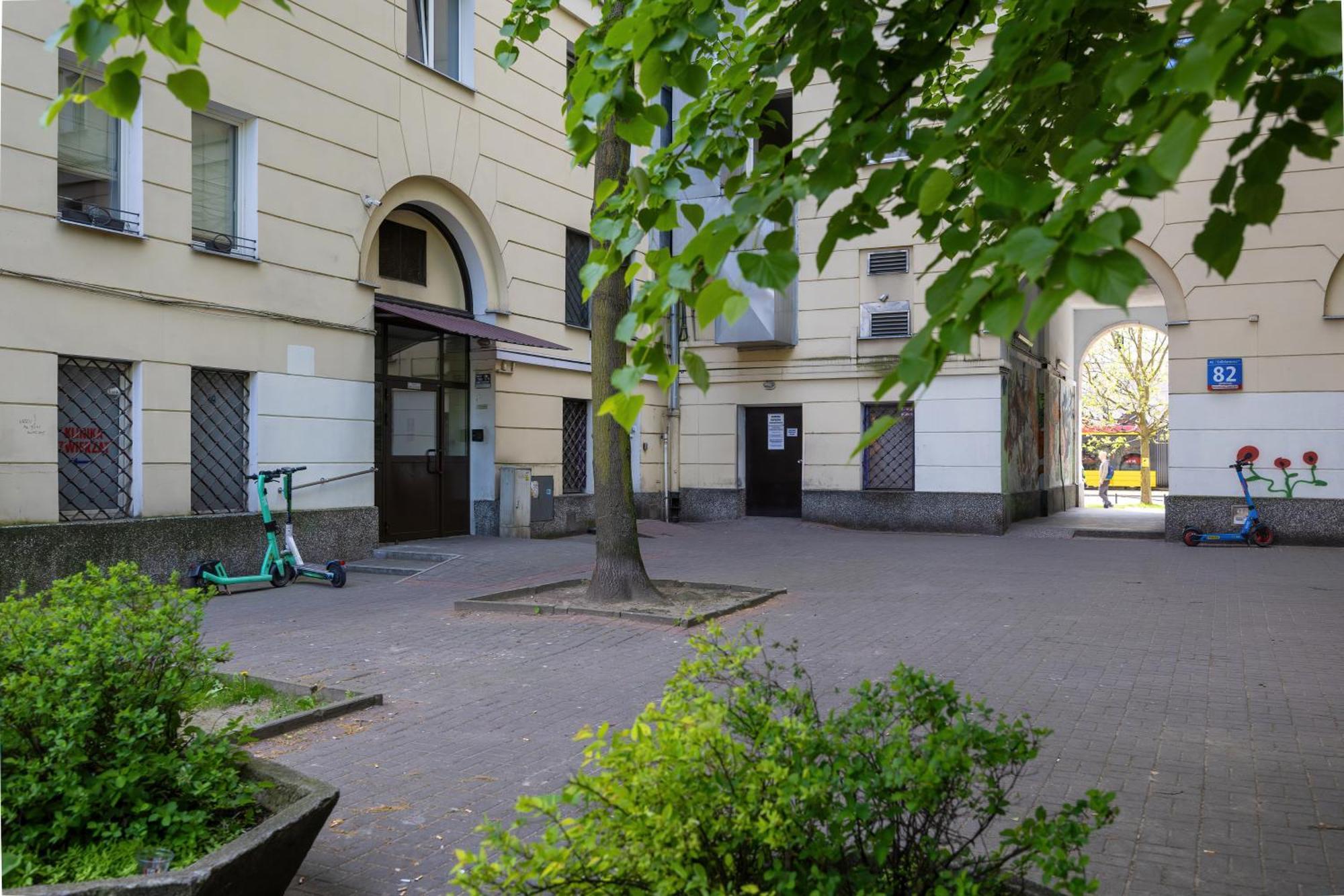 J&W Apartments Studio Solidarnosci Warszawa Exteriör bild